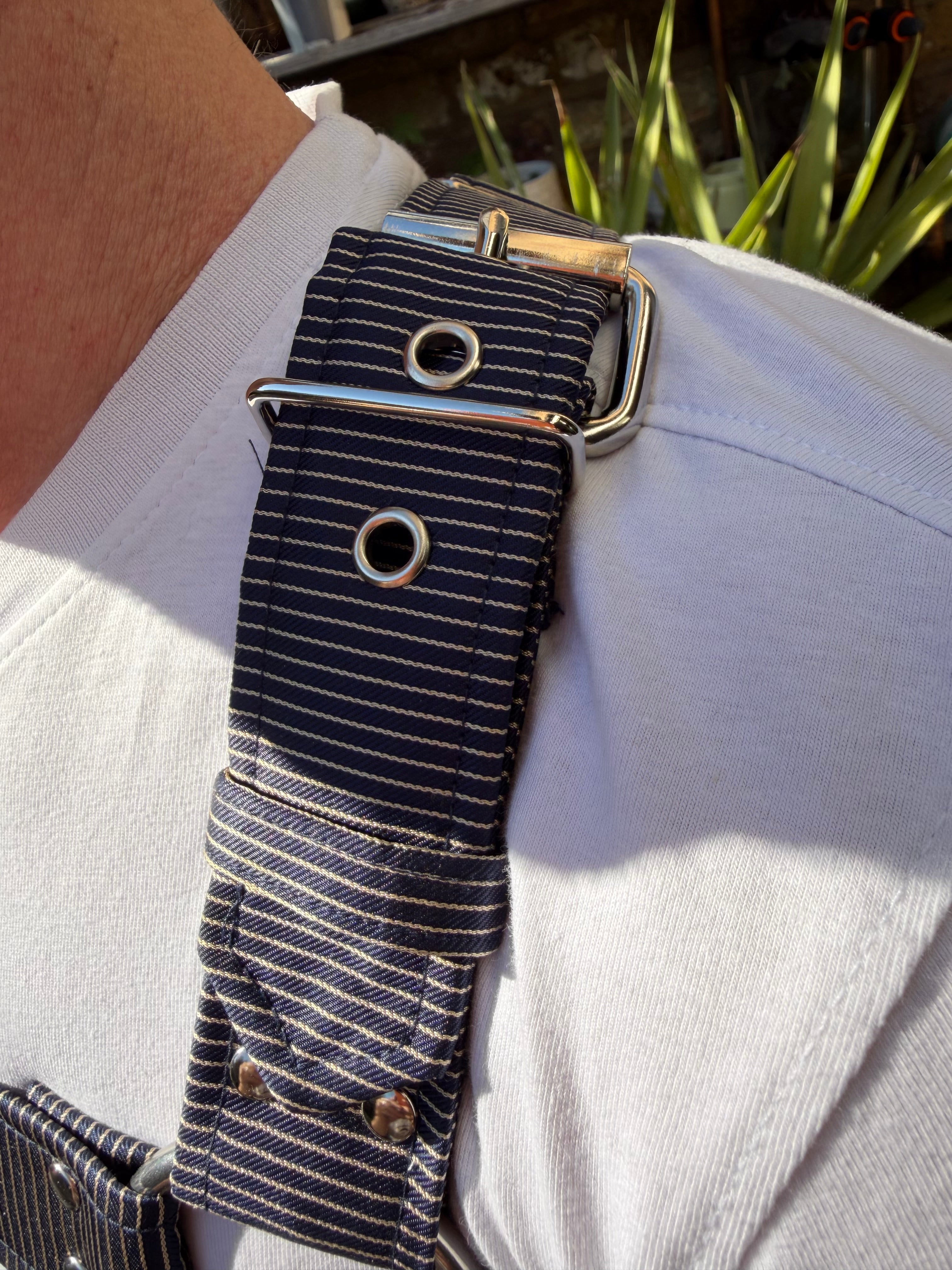 H Harness — Gold & Navy Preppy Stripe (Tie Cloth)
