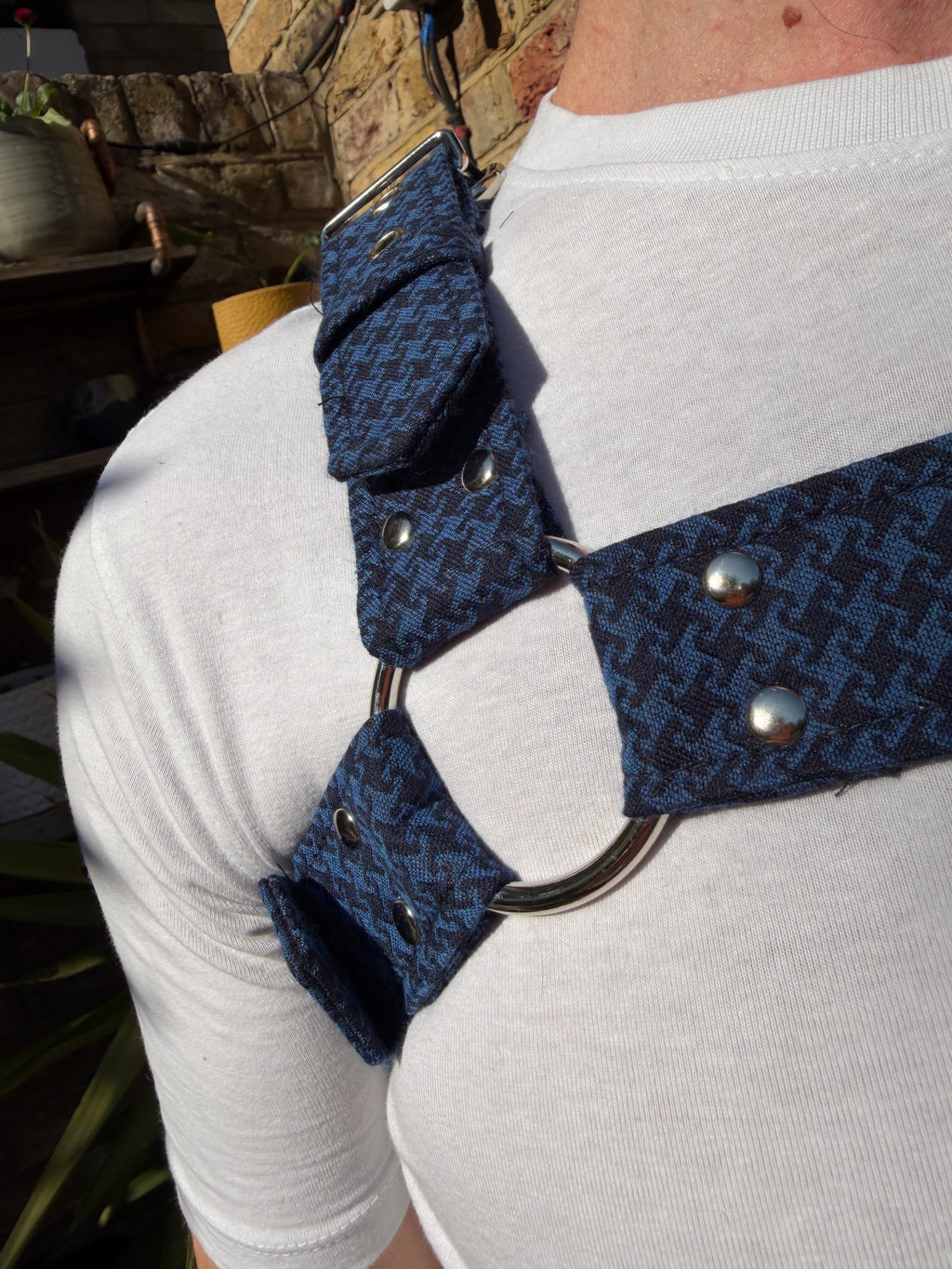 H Harness — Cheeky Houndstooth in Navy (Tie Cloth)