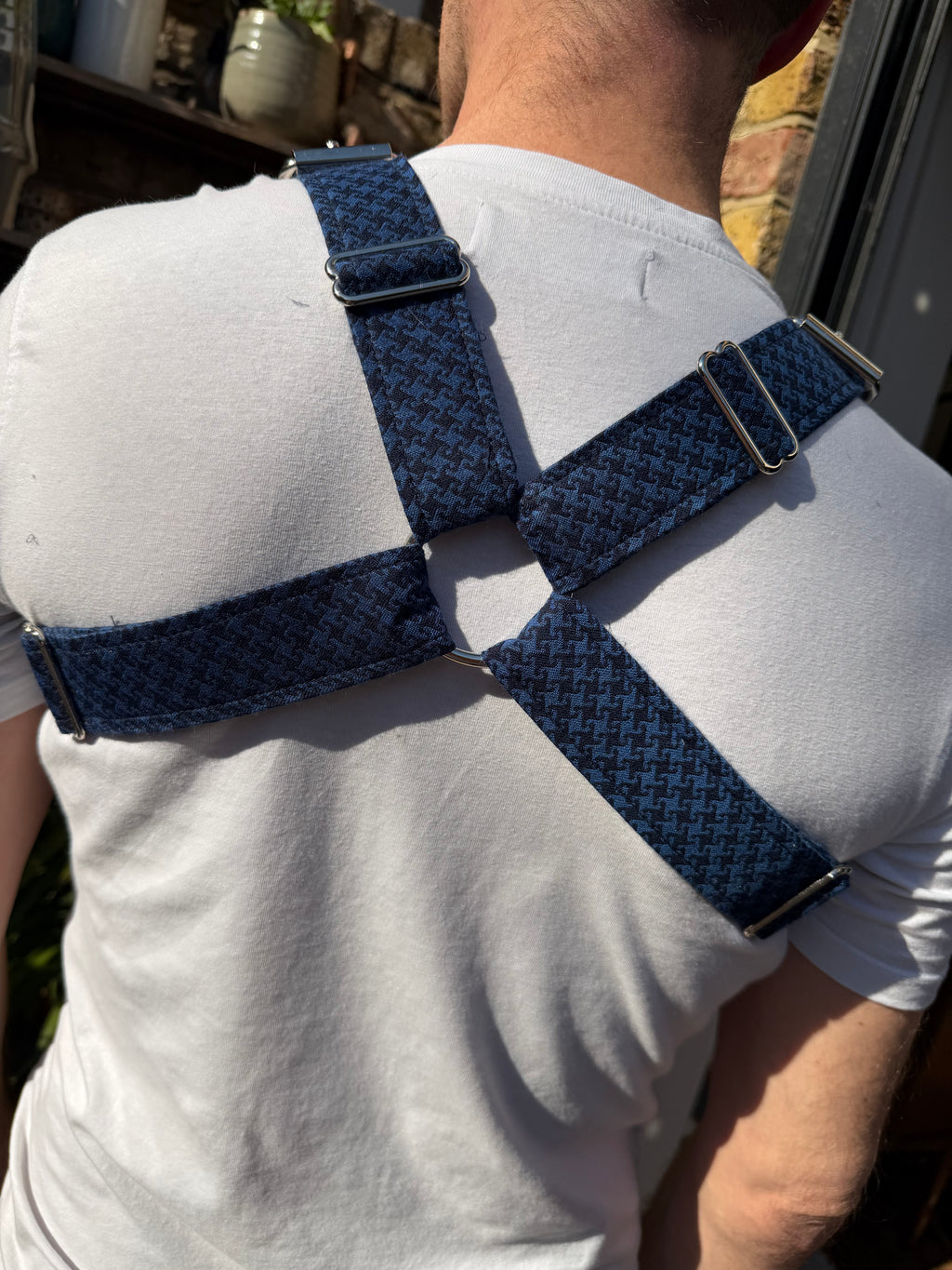 H Harness — Cheeky Houndstooth in Navy (Tie Cloth)