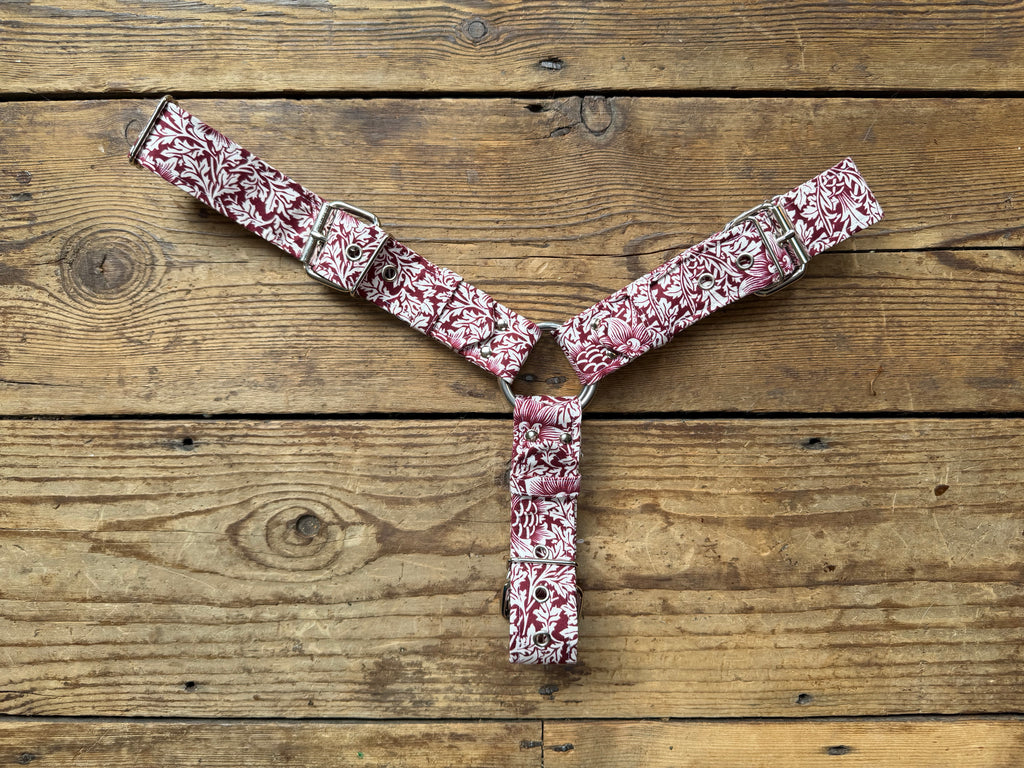 Y Harness — Arbutus on Cotton Percale (William Morris)
