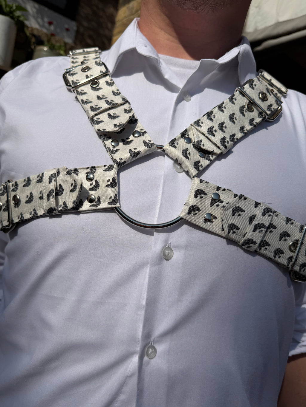 X Harness — White Queen Bee Silk (Tie Cloth)