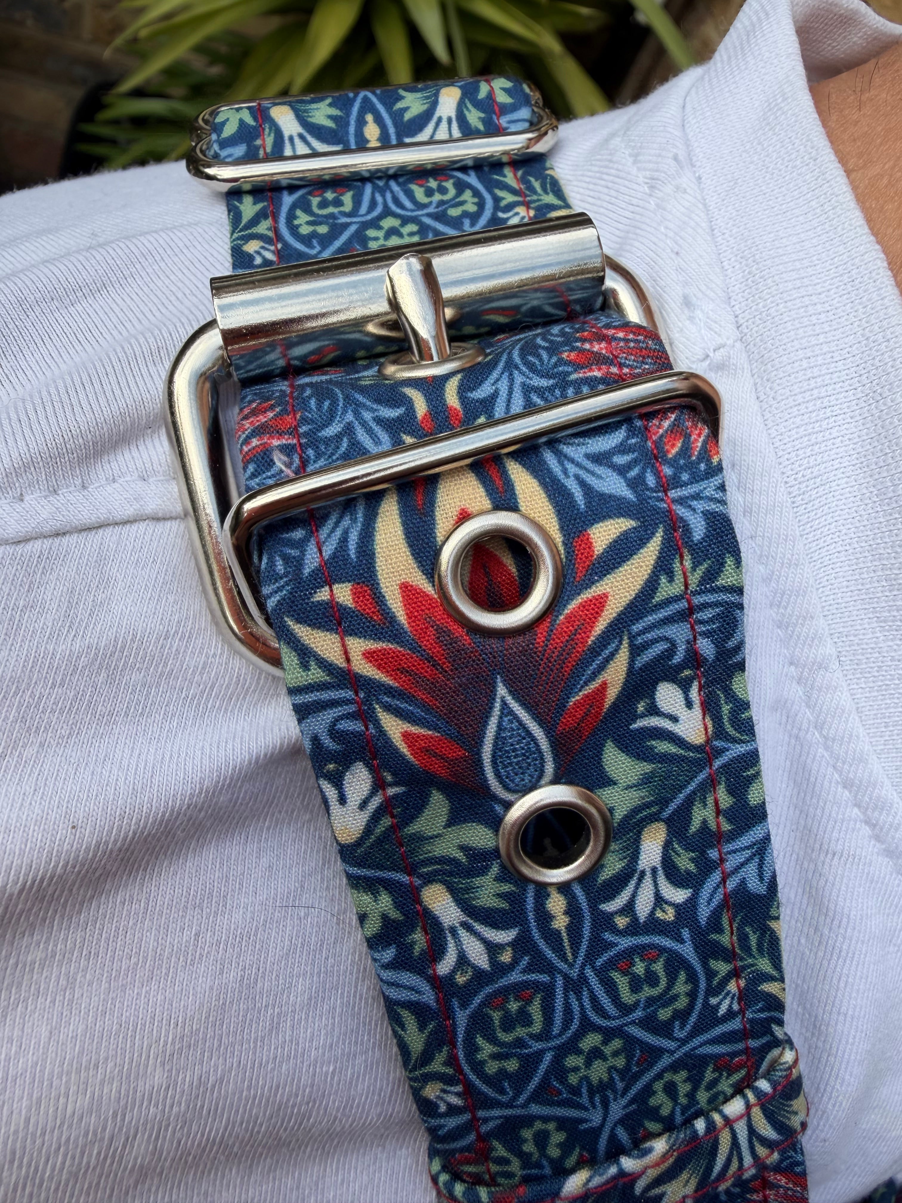 Y Harness — Snakeshead in Blue (William Morris)
