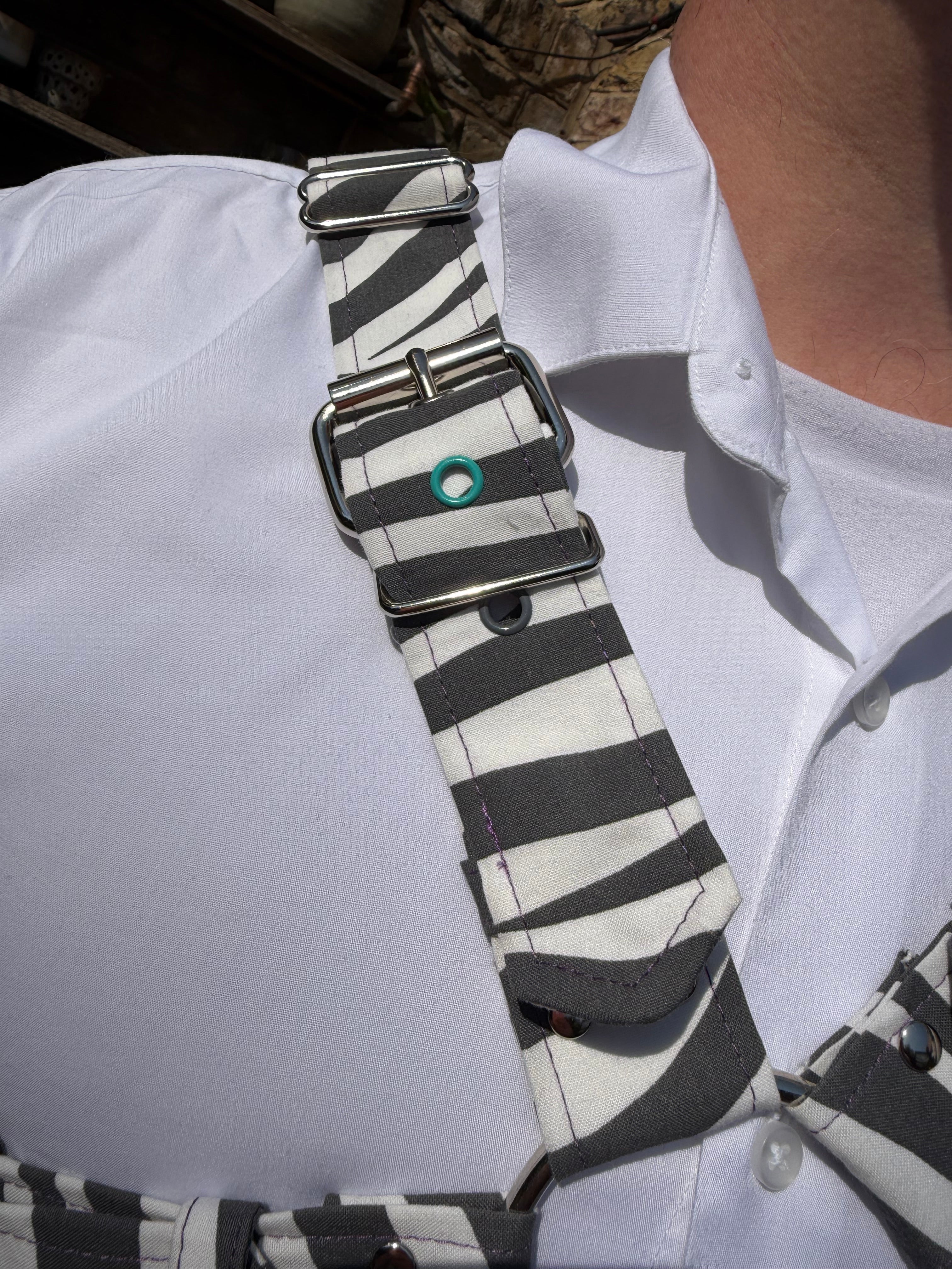 X Harness — Zeebra Print in Grey on White (Festival)